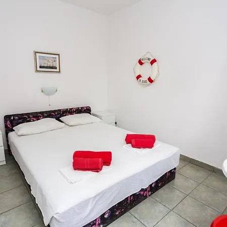 Lussino Accommodation Mali Losinj Exterior photo
