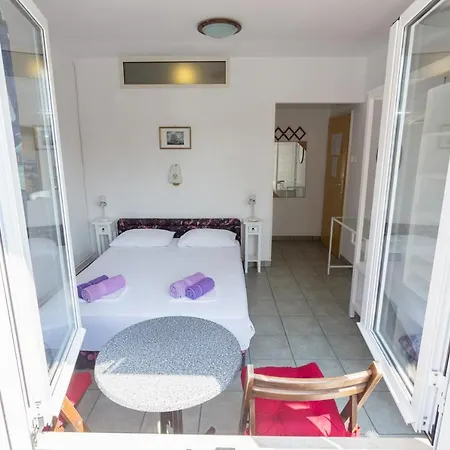 Lussino Accommodation Mali Losinj Exterior photo