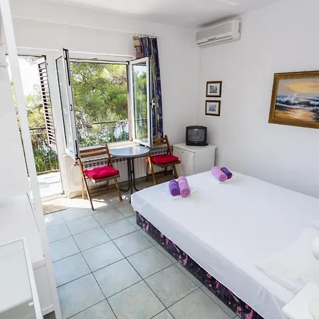 Lussino Accommodation Mali Losinj Exterior photo