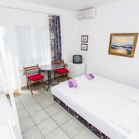 Lussino Accommodation Mali Losinj Exterior photo