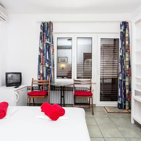 Lussino Accommodation Mali Losinj Exterior photo