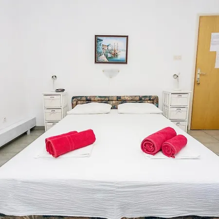 Lussino Accommodation Mali Losinj Exterior photo