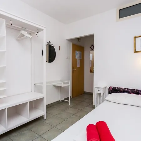 Lussino Accommodation Mali Losinj Exterior photo