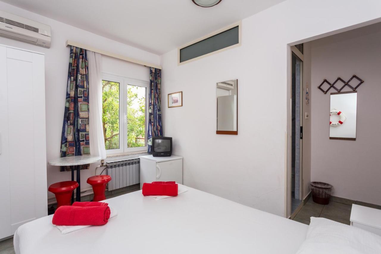 Lussino Apartment *